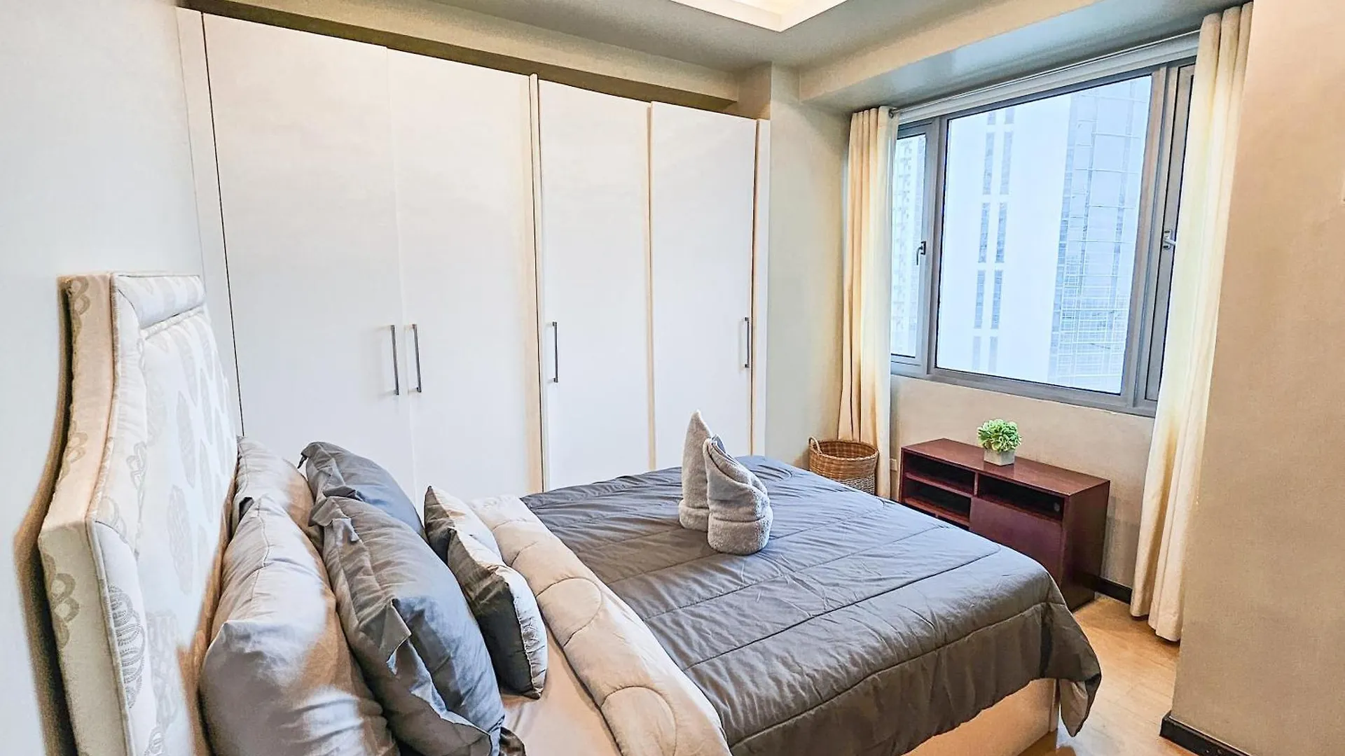Appartamento Avant Spacious Sanctuary With The Best View In Bgc Manila Filippine