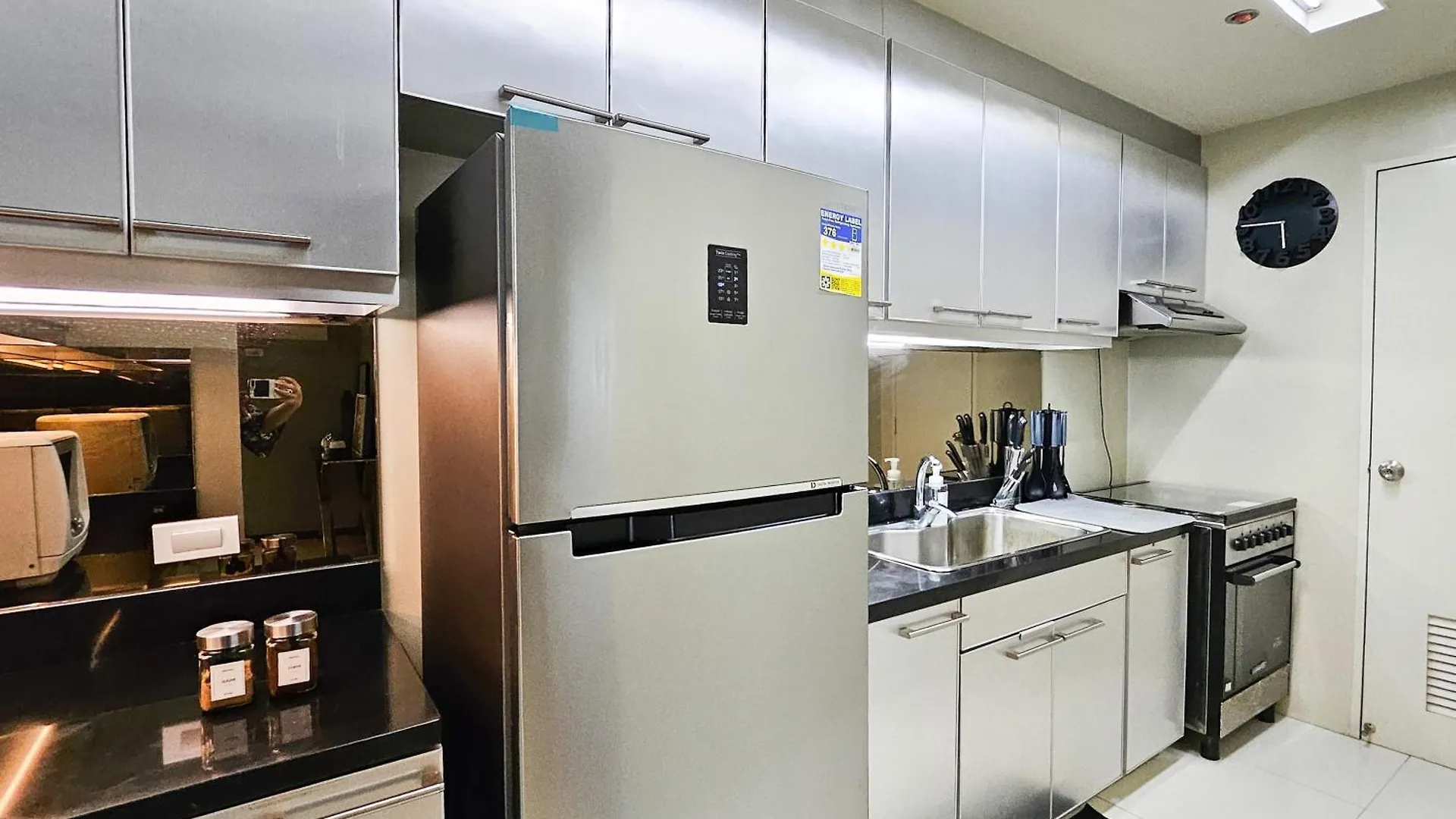 Avant Spacious Sanctuary With The Best View In Bgc Manila Filippine